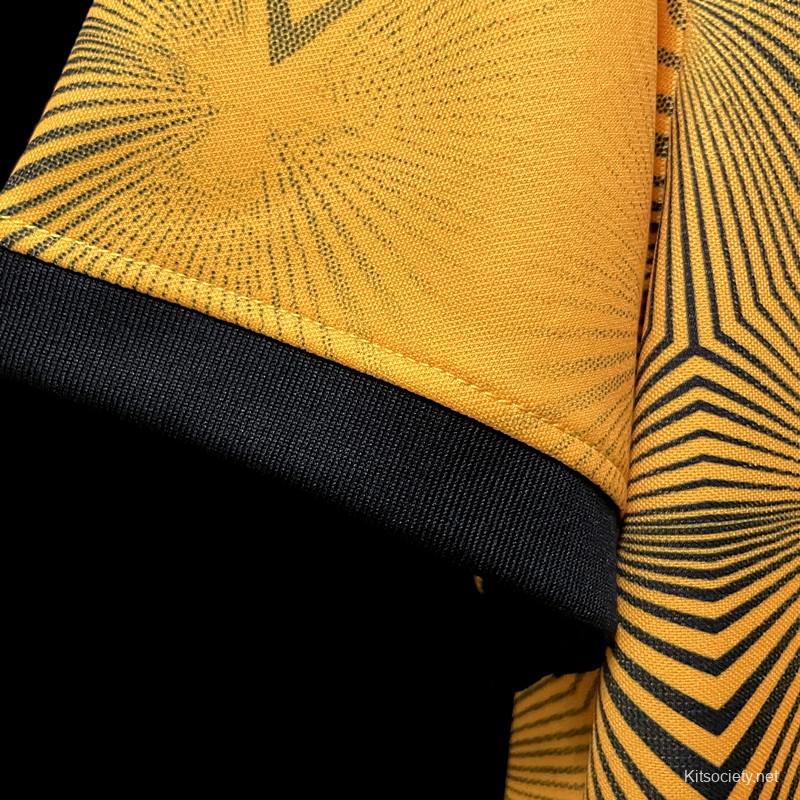 22/23 Kaizer Chiefs Home Soccer Jersey - Kitsociety