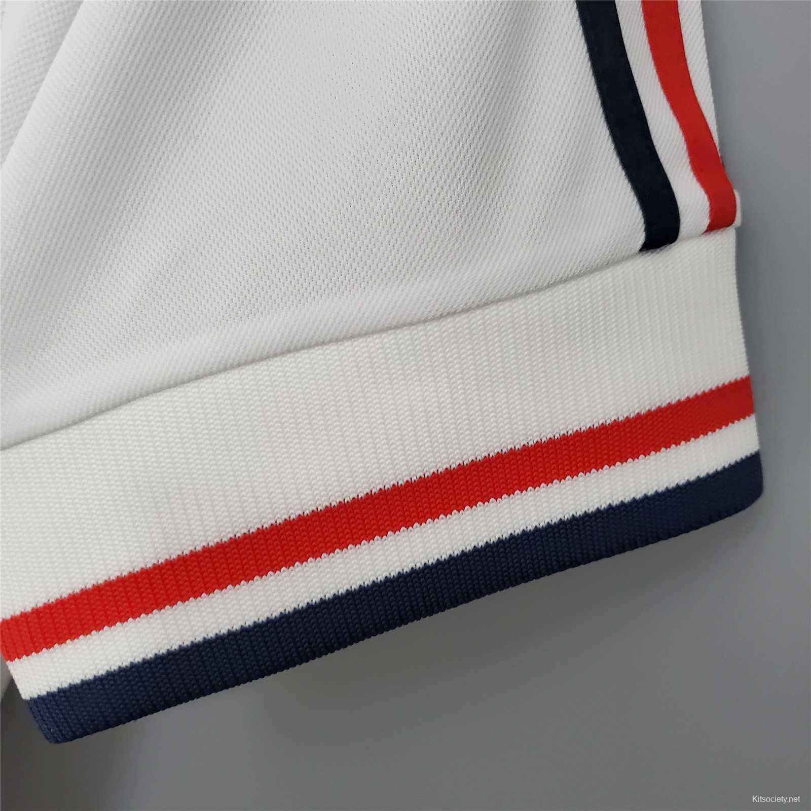 Combine vintage and heritage with France's 1998 Away kit! 