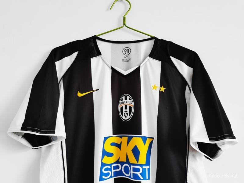 2004-05 Juventus Goalkeeper Shirt L