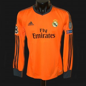 Juventus Away Jersey 15/16 – Slengz Store